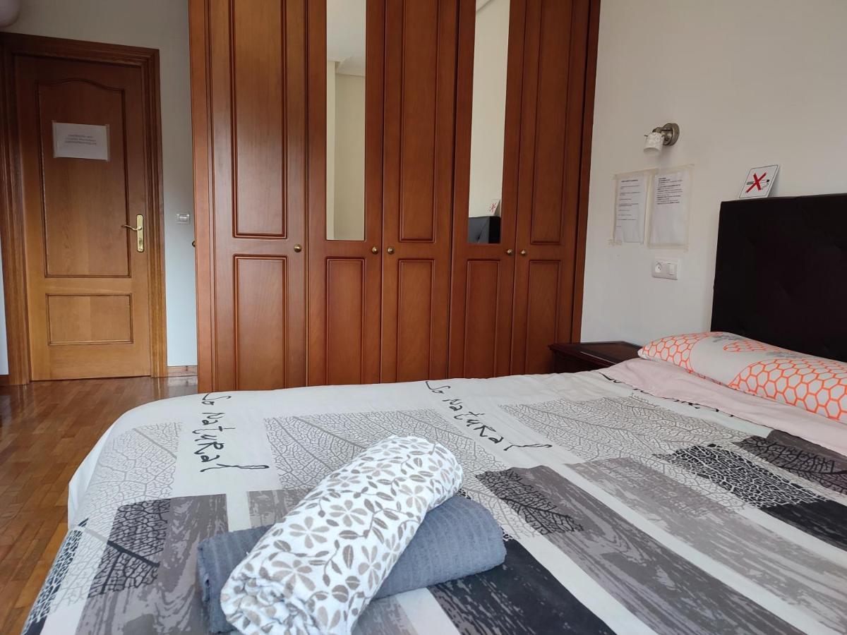 Alberto Astur Habitaciones Privadas Mas Cocina โอเบียโด ภายนอก รูปภาพ